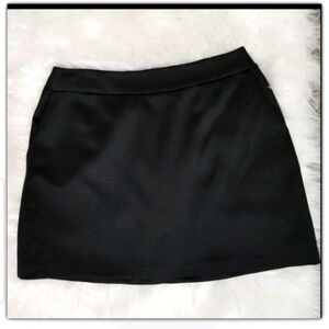 BCBGMAXAZRIA skirt size 12 mini skirt with pockets